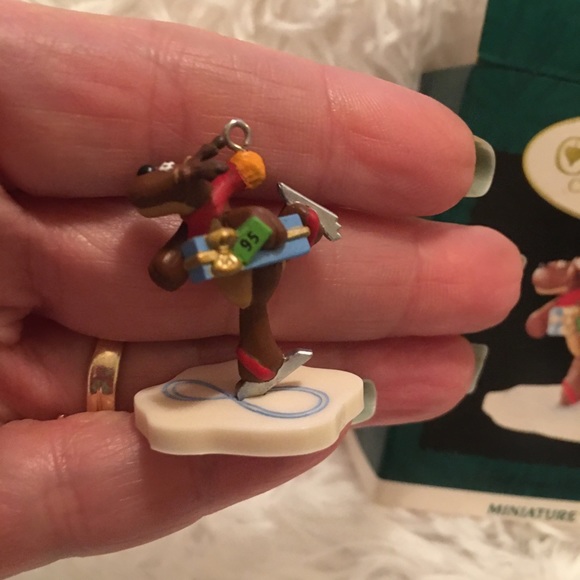 Vtg Hallmark Keepsake Ornament A Gift from Rodney Reindeer - Picture 10 of 14